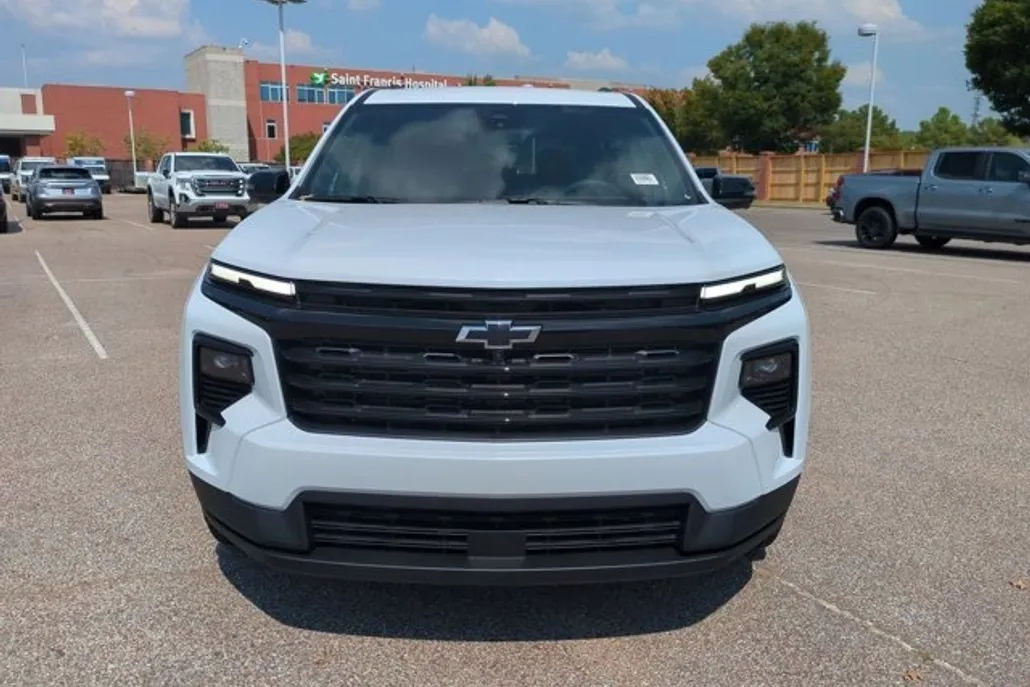 2026 Chevrolet Traverse photo 1