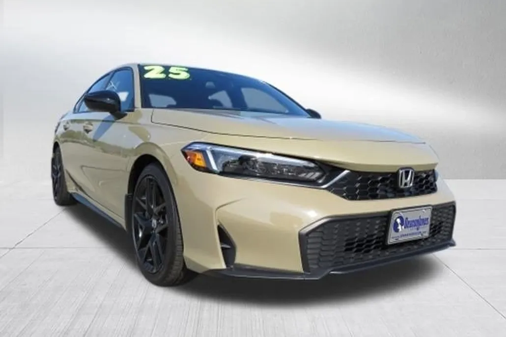 2025 Honda Civic Sport Hatchback photo 1