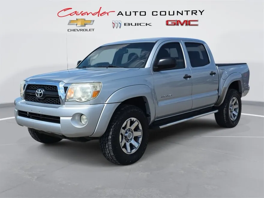 2011 Toyota Tacoma PreRunner SR5 photo 1