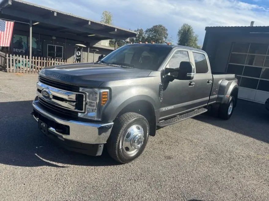 2018 Ford F-350 XL photo 1