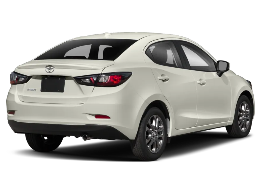 2019 Toyota Yaris LE photo 1