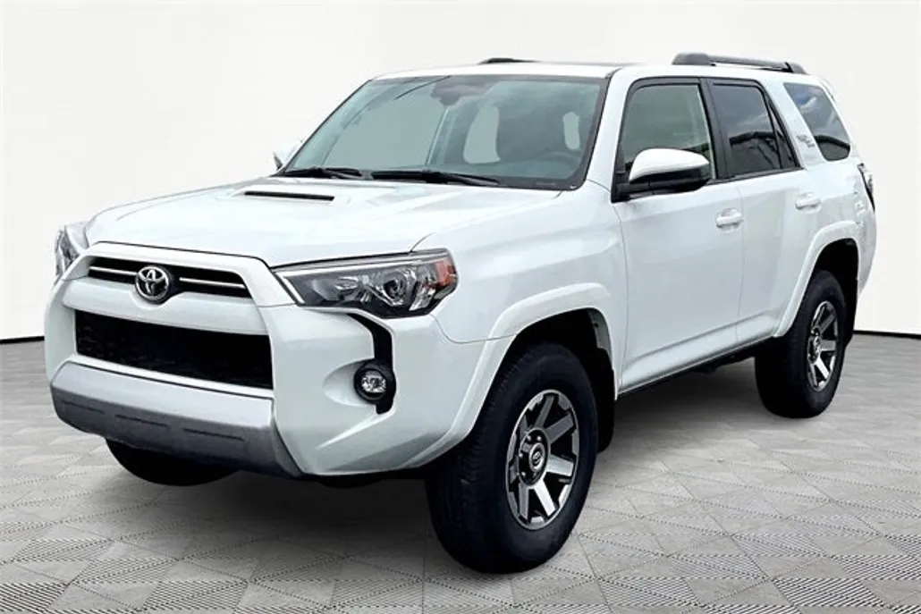 2024 Toyota 4Runner TRD Off-Road photo 1