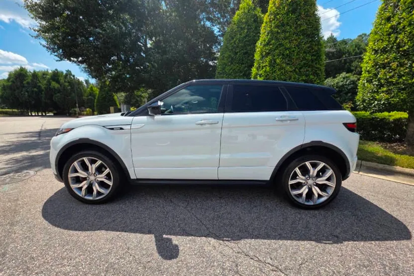 2016 Land Rover Range Rover Evoque Autobiography photo 1