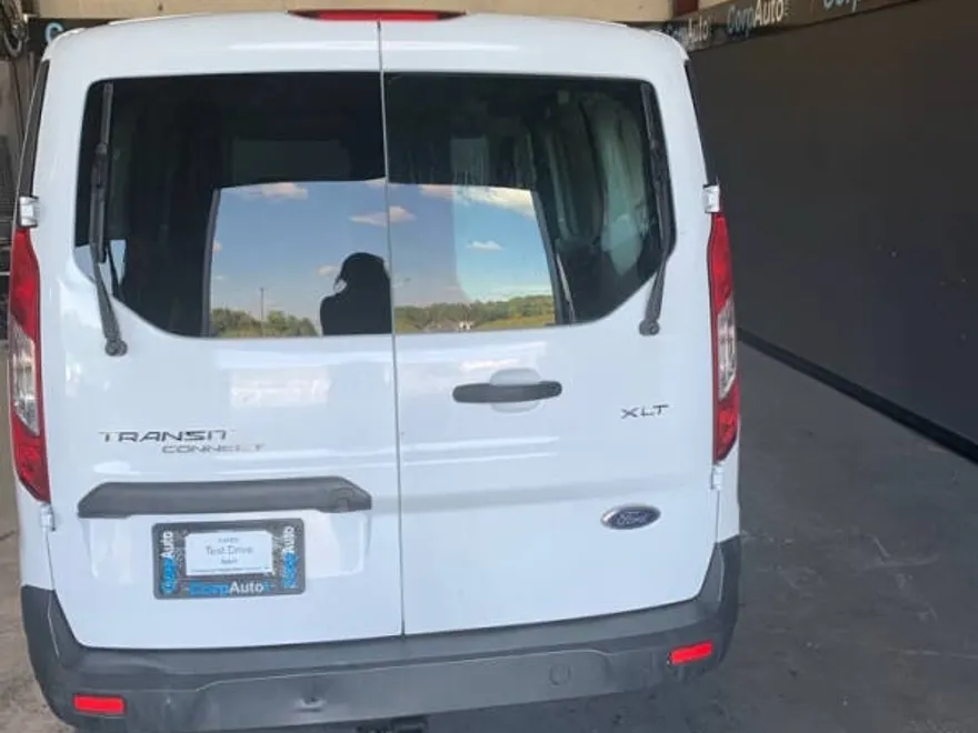 2014 Ford Transit Connect XLT photo 1