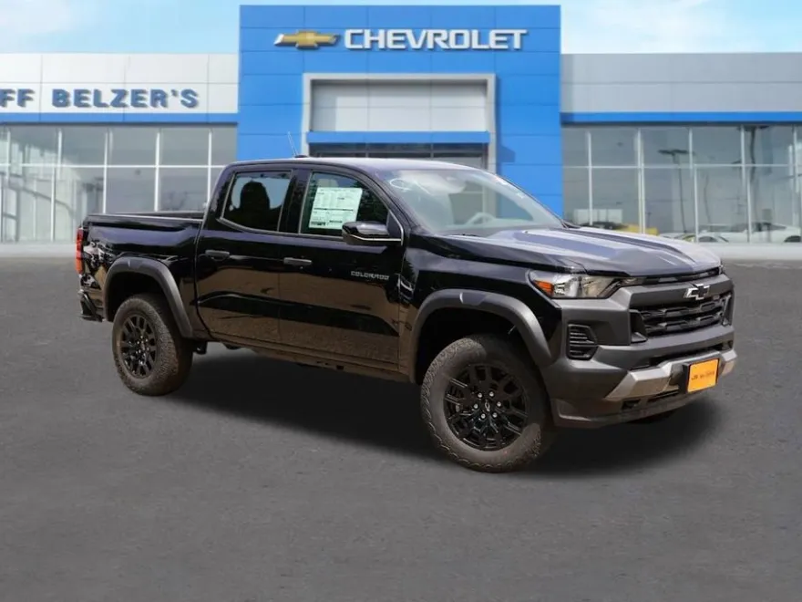 2026 Chevrolet Colorado Trail Boss photo 1