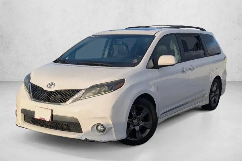 2016 Toyota Sienna photo 1