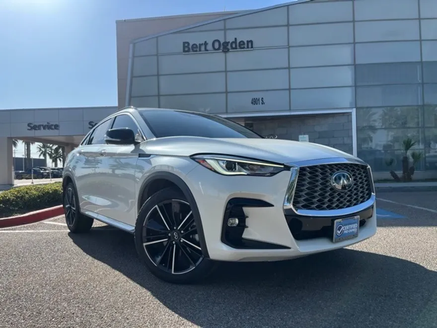 2023 Infiniti QX55 Luxe photo 1