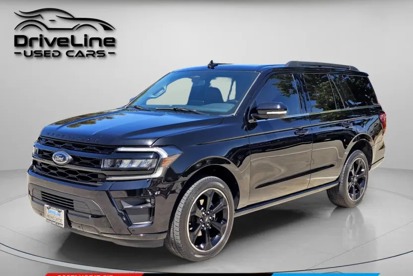 2022 Ford Expedition Limited photo 1
