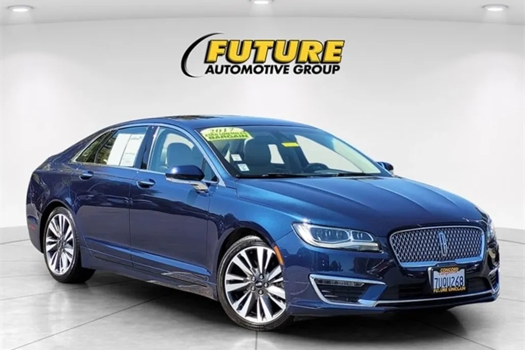 2017 Lincoln MKZ Reserve photo 1