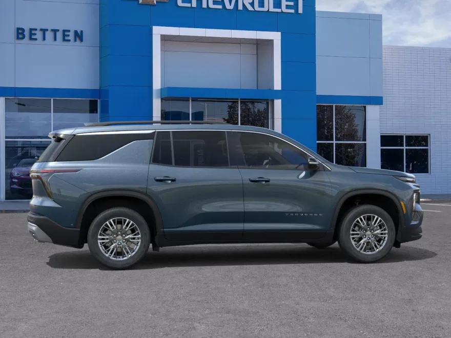 2026 Chevrolet Traverse photo 1