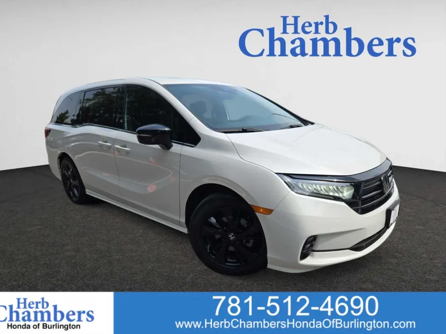 2023 Honda Odyssey Sport photo 1
