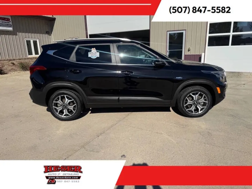 2021 Kia Seltos EX photo 1