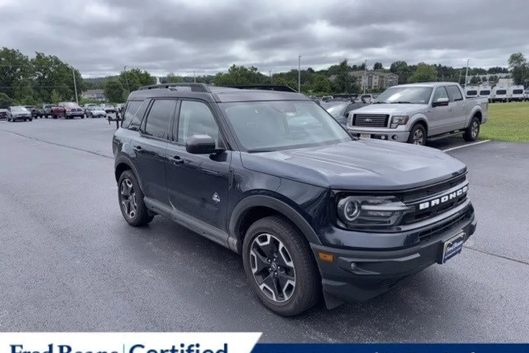 2021 Ford Bronco Sport Outer Banks photo 1