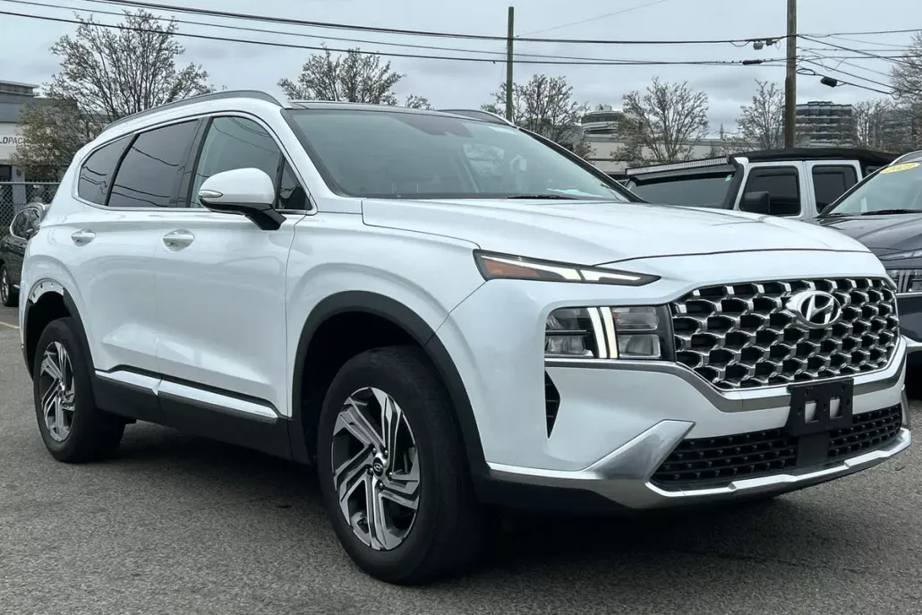 2022 Hyundai Santa Fe SEL Premium photo 1