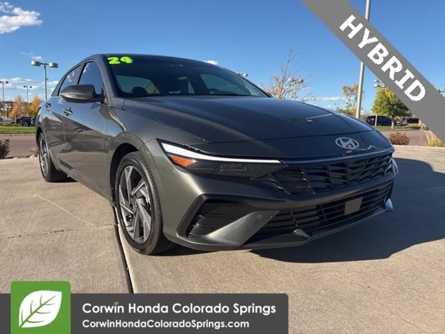 2024 Hyundai Elantra Hybrid Limited photo 1
