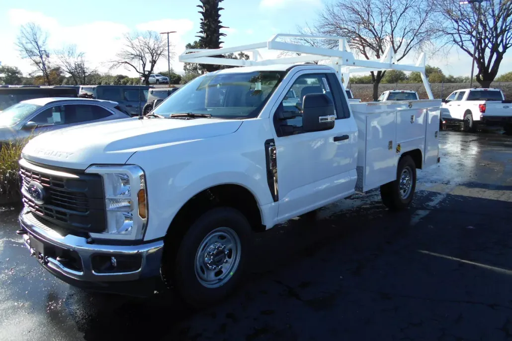 2024 Ford F-250 XL photo 1