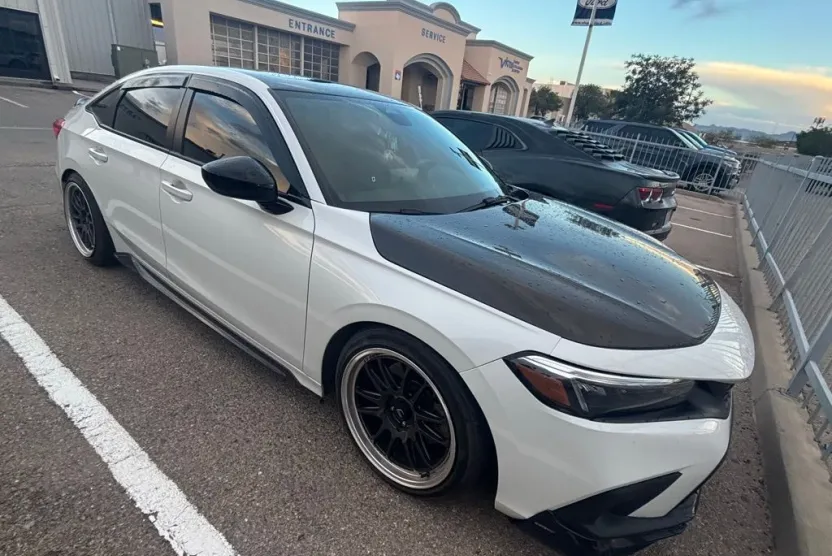 2023 Honda Civic Si photo 1