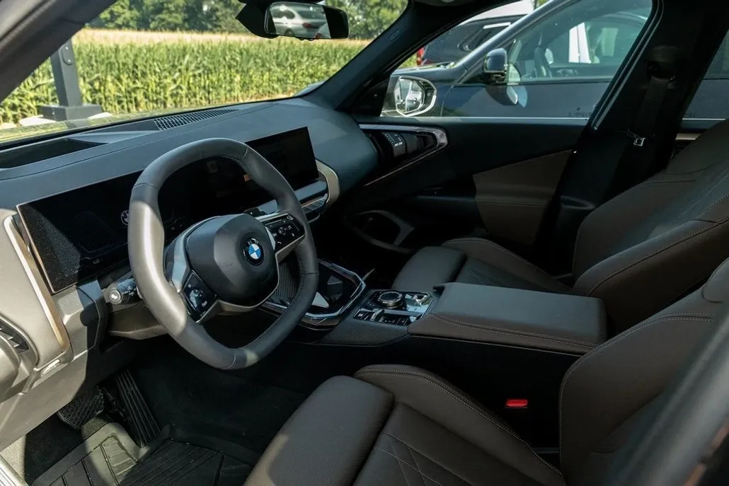 2025 Bmw X3 30x Drive photo 1