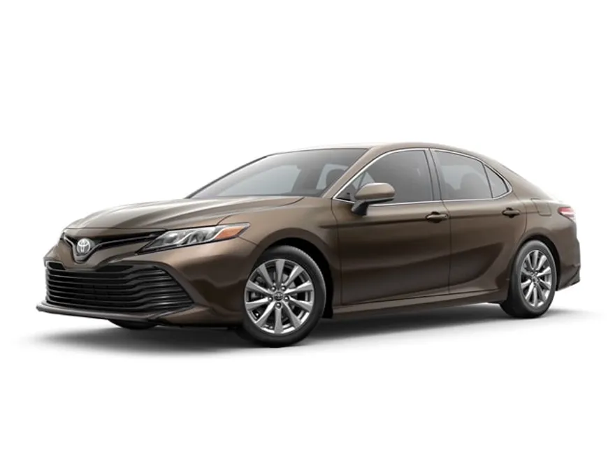2018 Toyota Camry LE photo 1