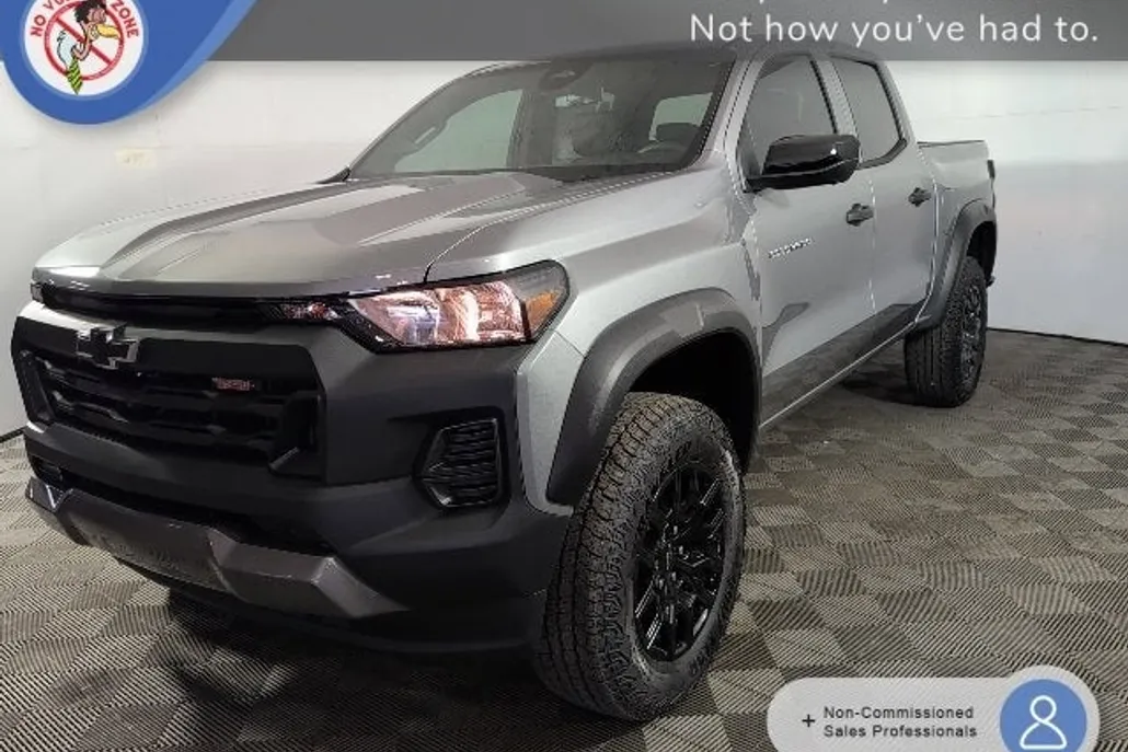 2026 Chevrolet Colorado Trail Boss photo 1