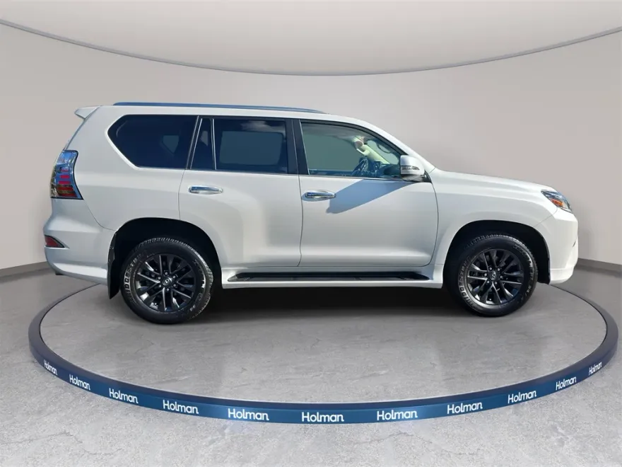 2023 Lexus GX 460 photo 1