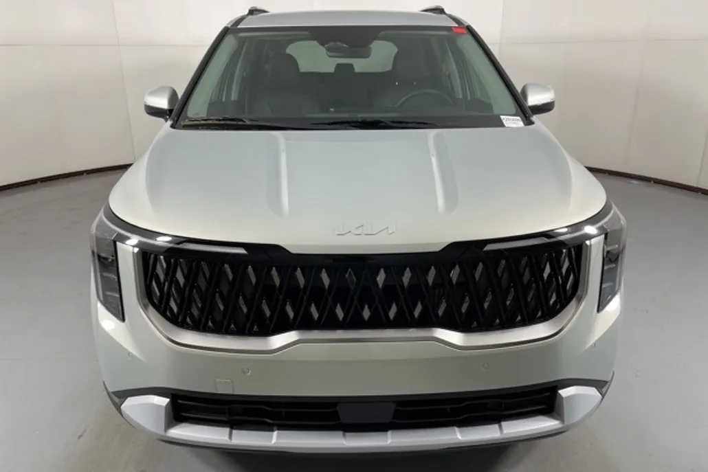 2026 Kia Carnival EX photo 1