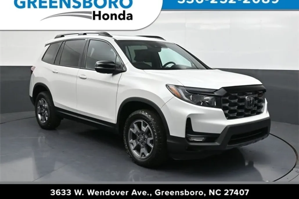2023 Honda Passport TrailSport photo 1