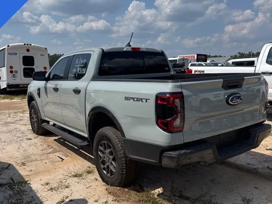 2024 Ford Ranger XLT photo 1