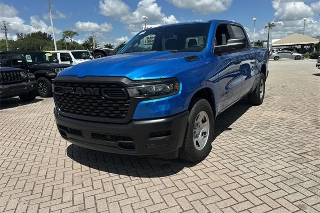 2025 Ram 1500 Tradesman photo 1