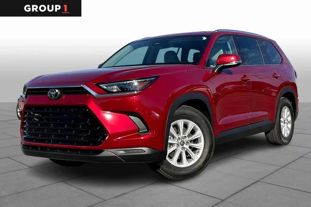 2025 Toyota Grand Highlander XLE photo 1