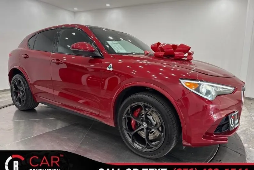 2018 Alfa Romeo Stelvio Quadrifoglio photo 1