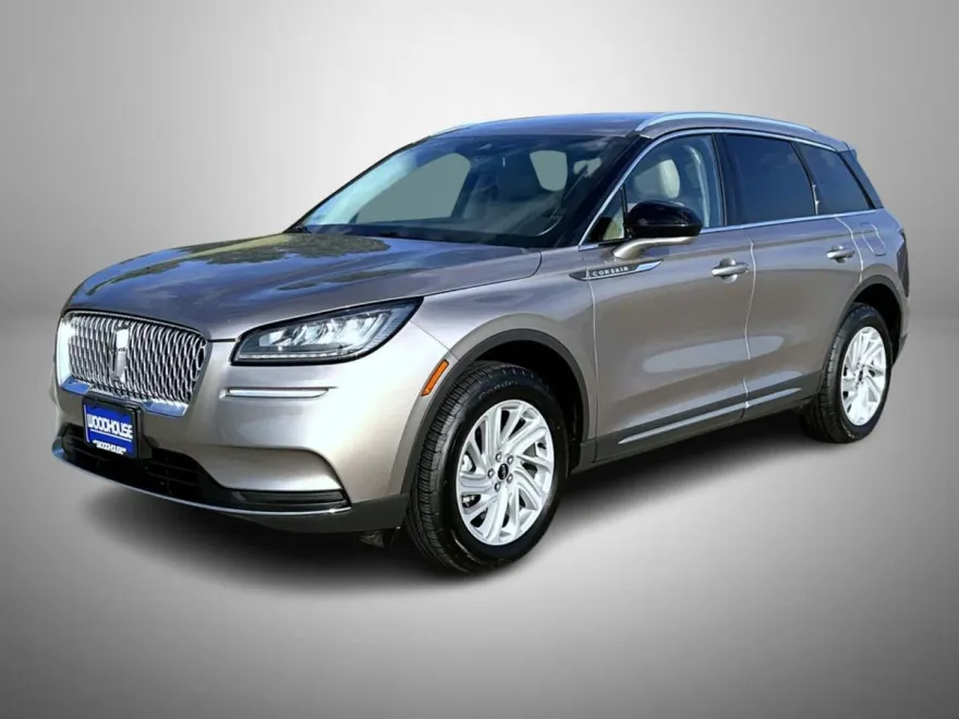 2021 Lincoln Corsair Standard photo 1