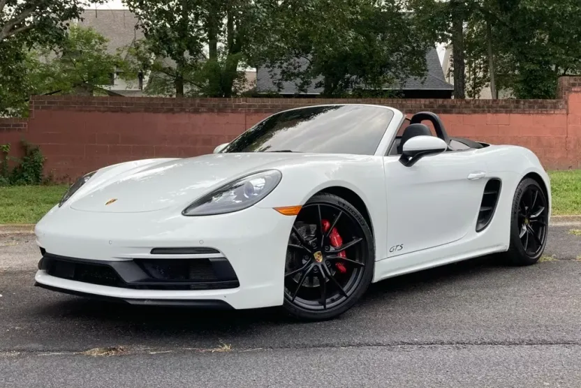 2018 Porsche Boxster GTS photo 1