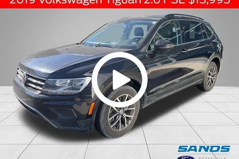 2019 Volkswagen Tiguan SE photo 1