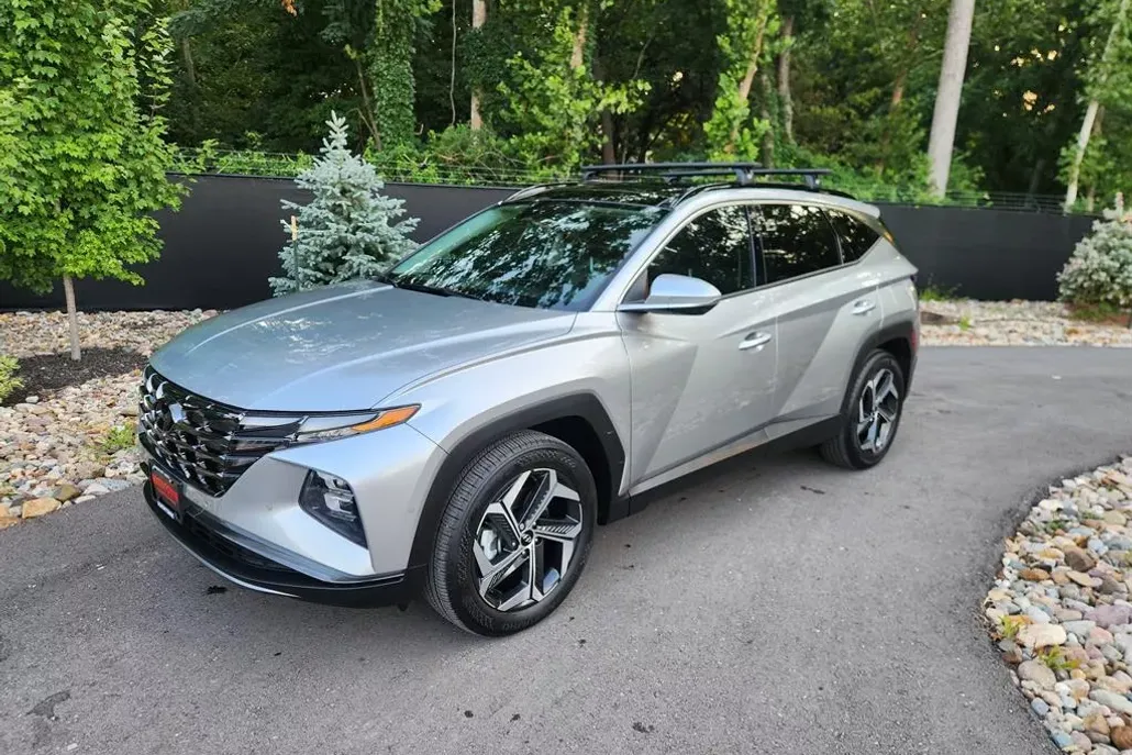 2022 Hyundai Tucson Limited photo 1