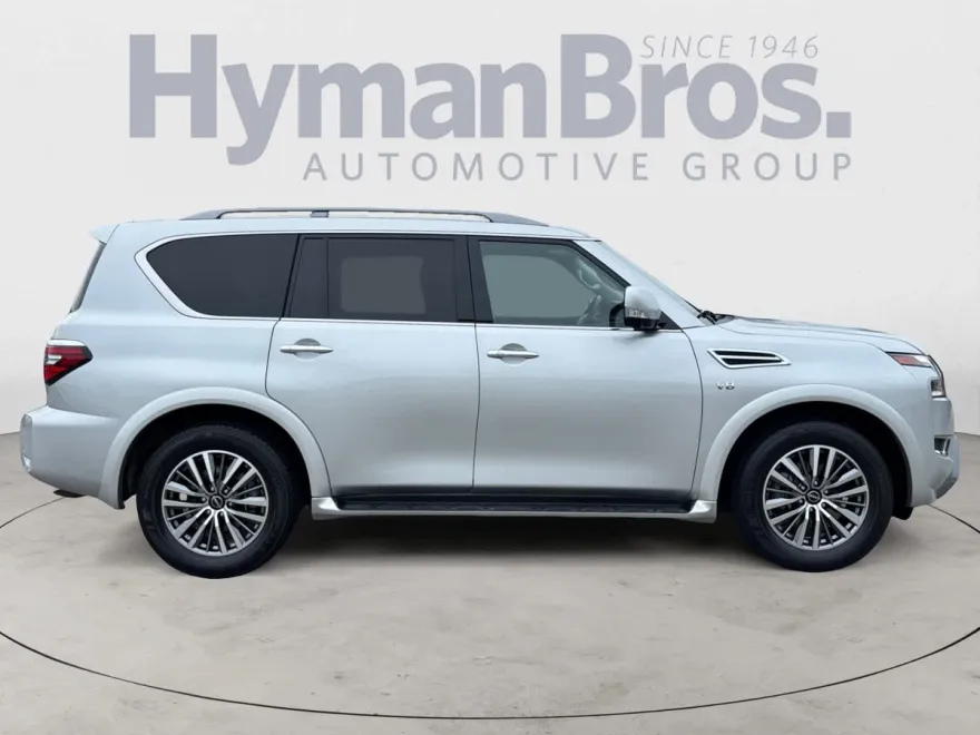 2021 Nissan Armada SL photo 1