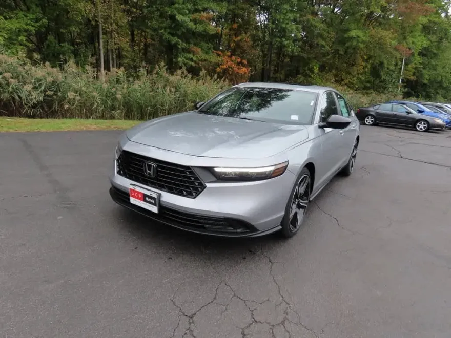 2025 Honda Accord Hybrid Sport photo 1