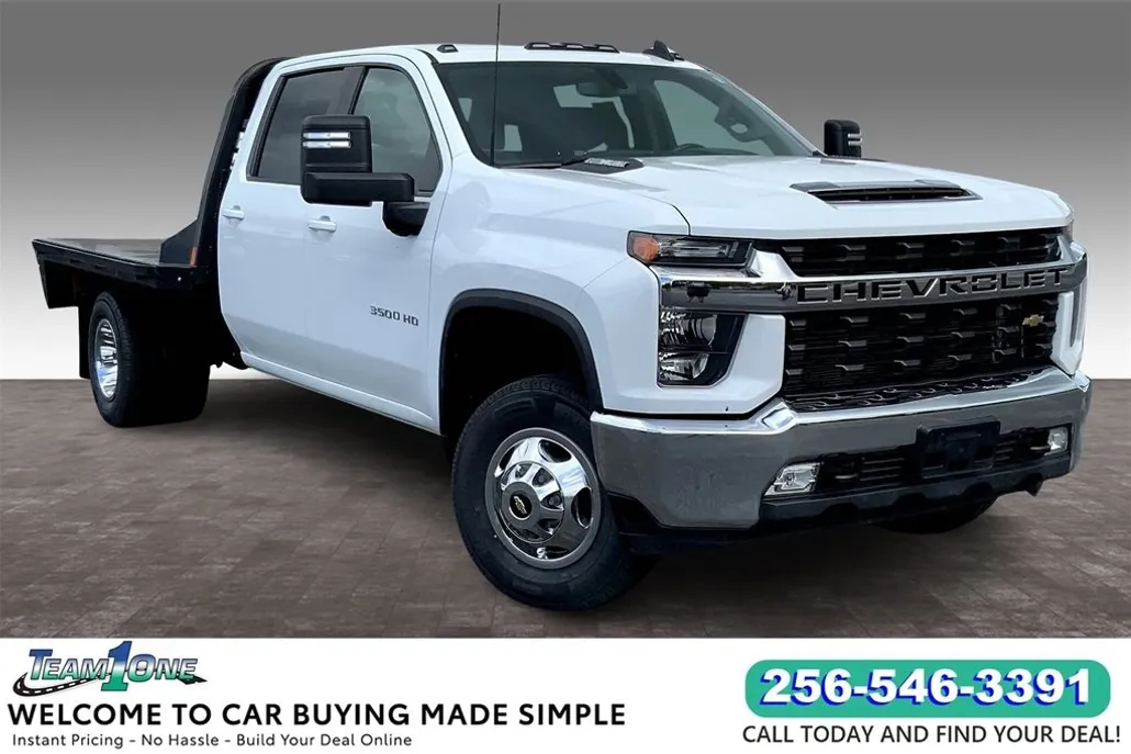 2022 Chevrolet Silverado 3500HD LT photo 1