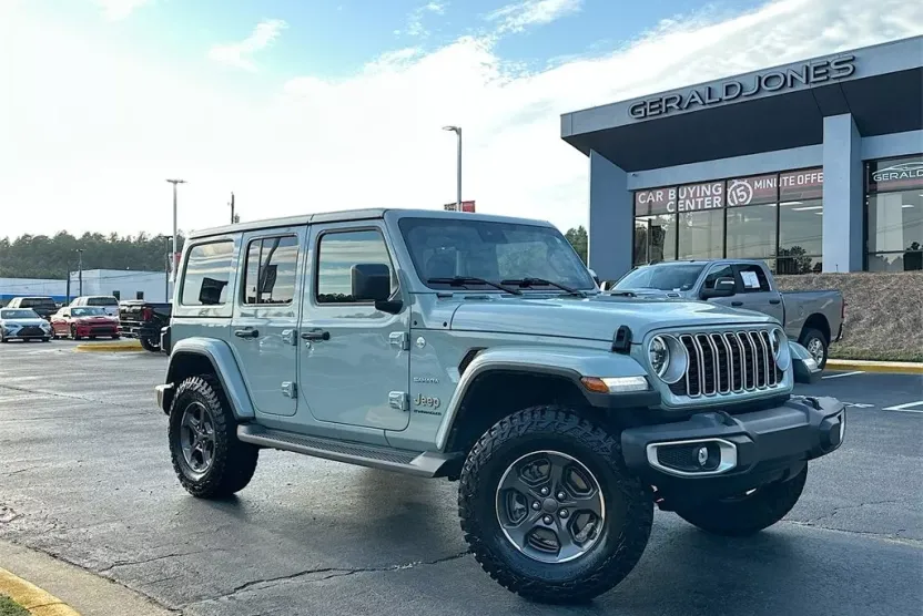 2024 Jeep Wrangler Sahara photo 1