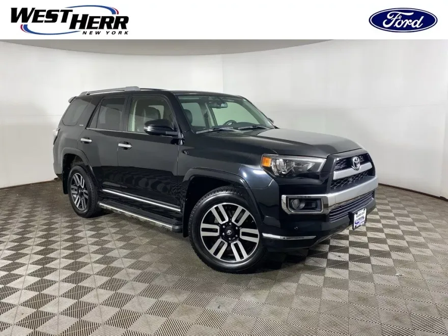 2018 Toyota 4Runner Limited photo 1