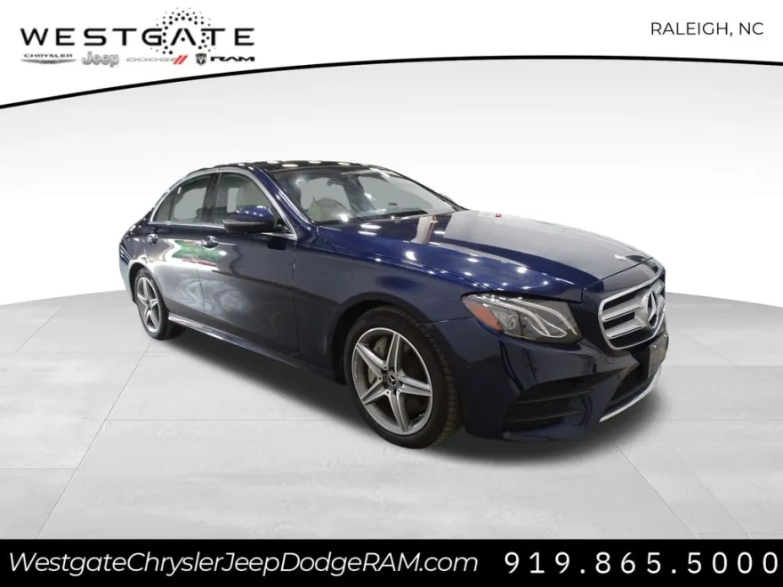 2019 Mercedes Benz E 400 4MATIC photo 1