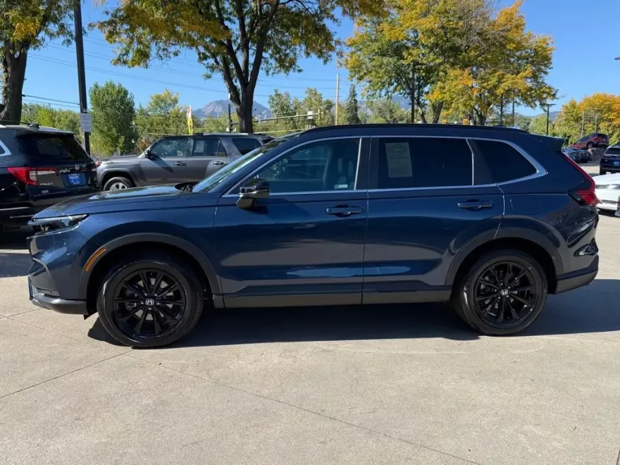 2025 Honda CR-V Hybrid Sport-L photo 1