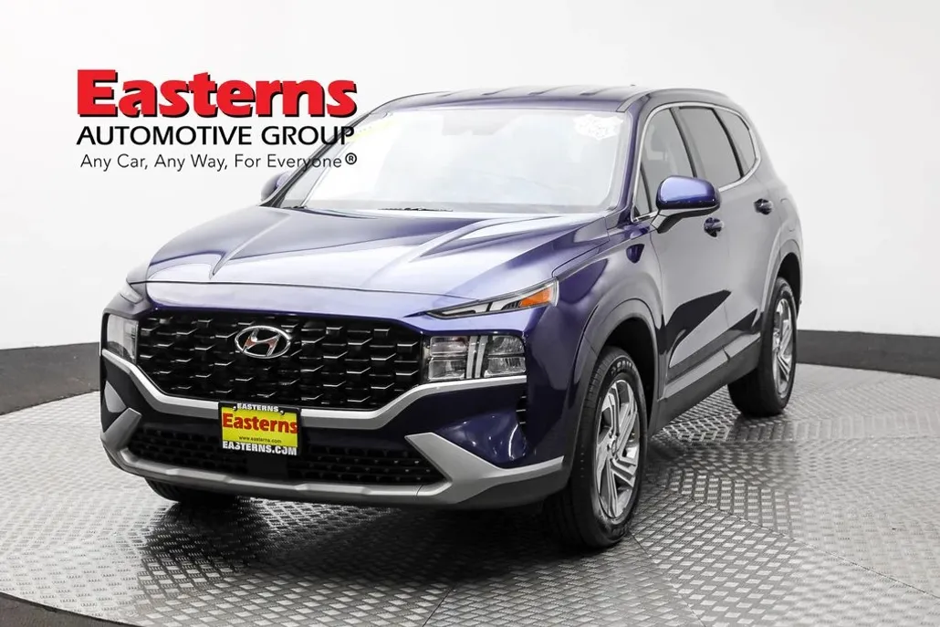 2022 Hyundai Santa Fe SE photo 1