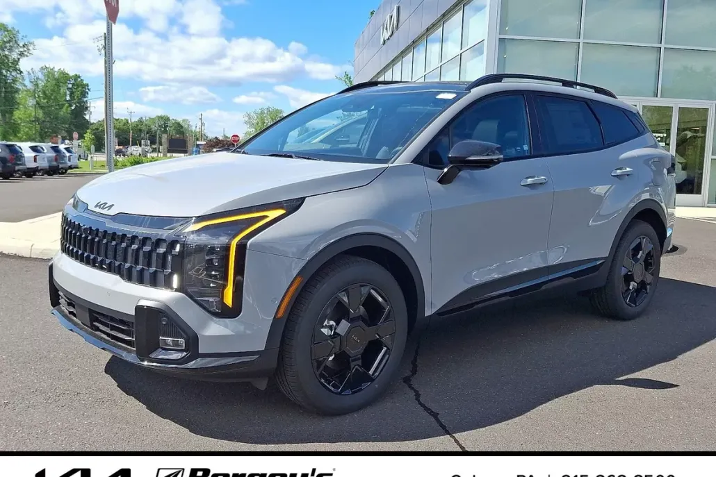 2026 Kia Sportage X-Line photo 1