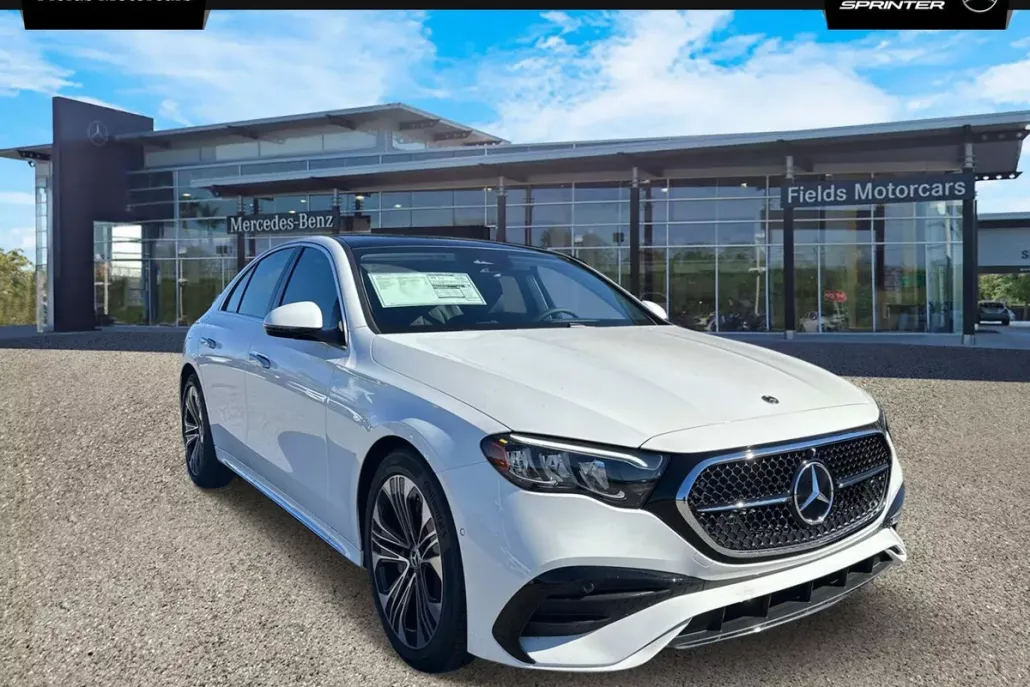 2025 Mercedes Benz E 450 4MATIC Sedan photo 1