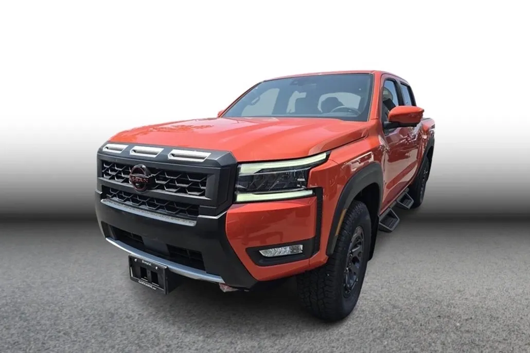 2025 Nissan Frontier Crew Cab PRO-4X photo 1