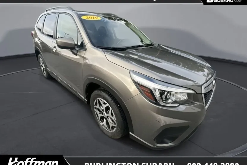 2019 Subaru Forester Premium photo 1