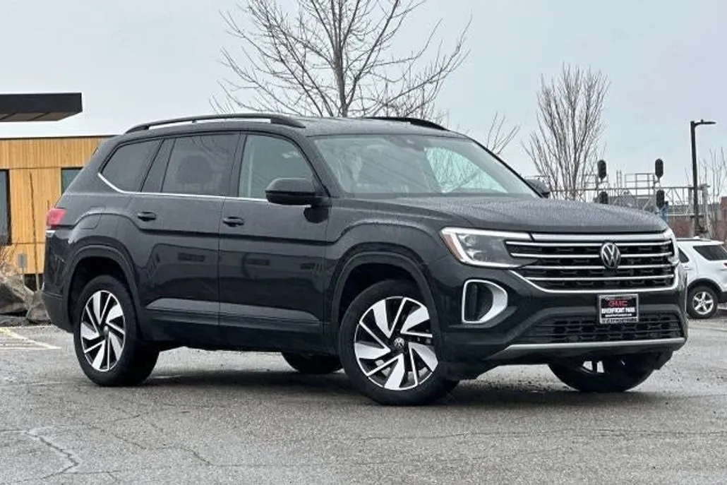 2024 Volkswagen Atlas SE Technology photo 1
