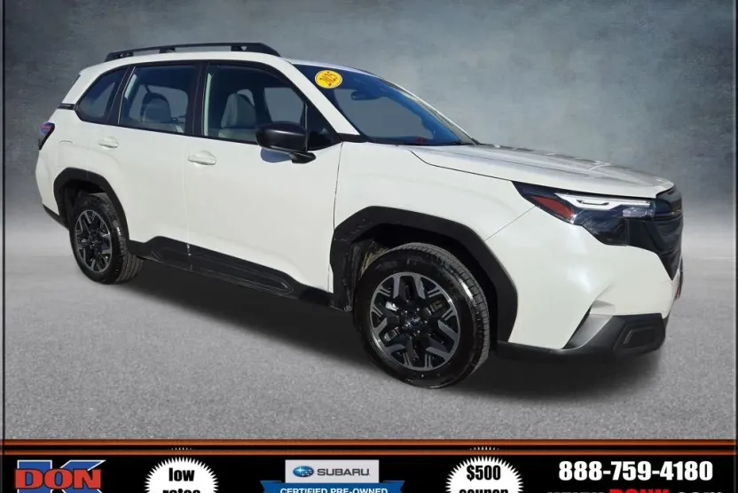 2025 Subaru Forester Base photo 1
