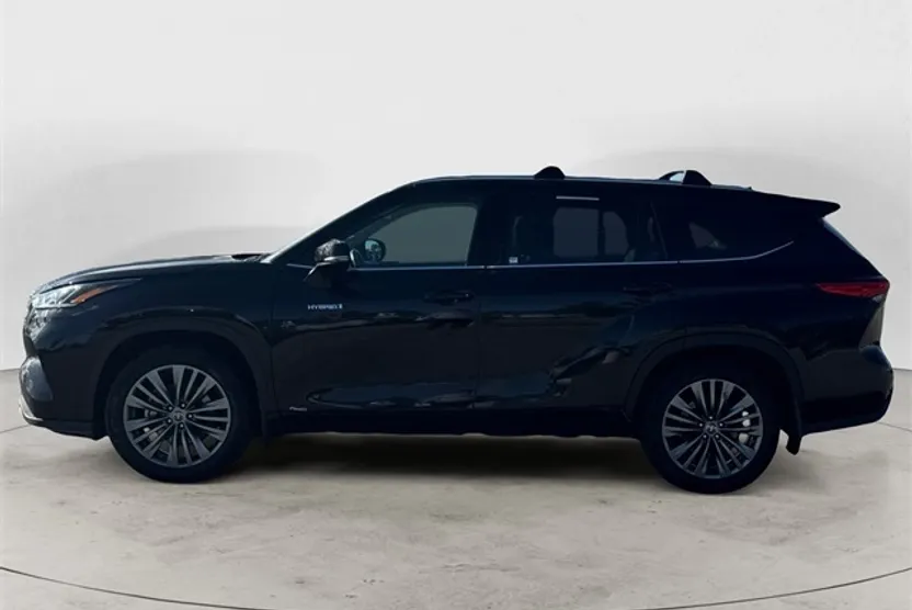 2021 Toyota Highlander Hybrid Platinum photo 1